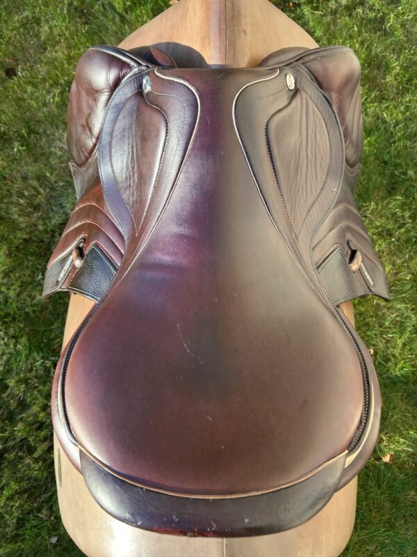 CWD 2GS Mademoiselle Jump Saddle (Cream)